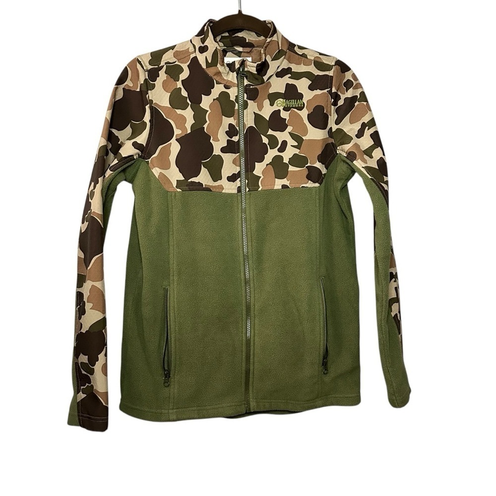 Magellan Outdoors Green Camo Zip up Sweater Size XL
